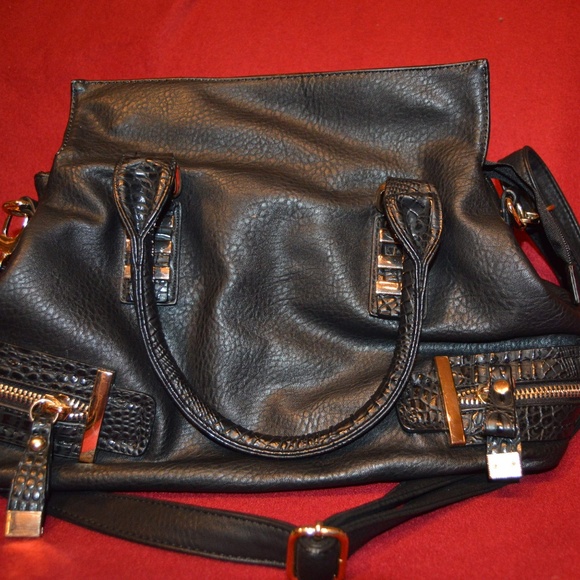 SALE Black Faux Leather Bag - Picture 4 of 7